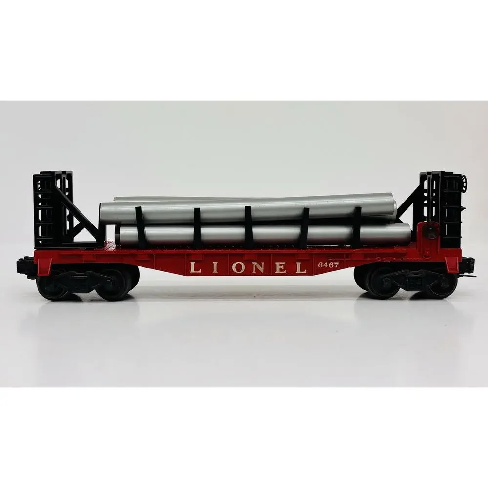 Lionel Postwar Miscellaneous Bulkhead Flat Car 6467 w/ Pipes & Original Box